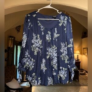 Roz & Ali Navy Floral Blouse